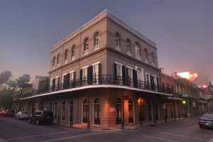 lalaurie2